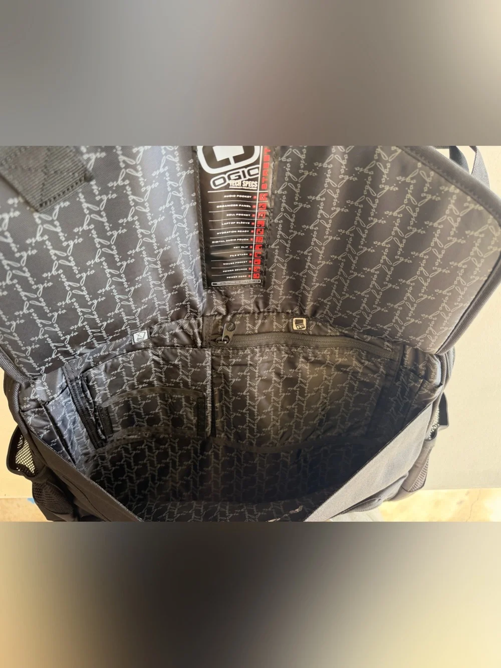 OGIO Black Crossbody Messenger Laptop Bag 17x14x3 Toyota Promotional